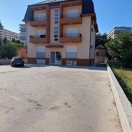 Biser Apartmani Podgorica Exterior foto